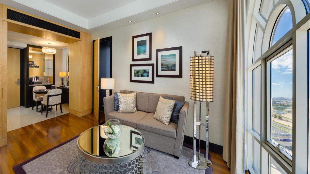 Aspen Chalets By Kempinski Hotel Mall Of The Emirates Дубай Екстер'єр фото