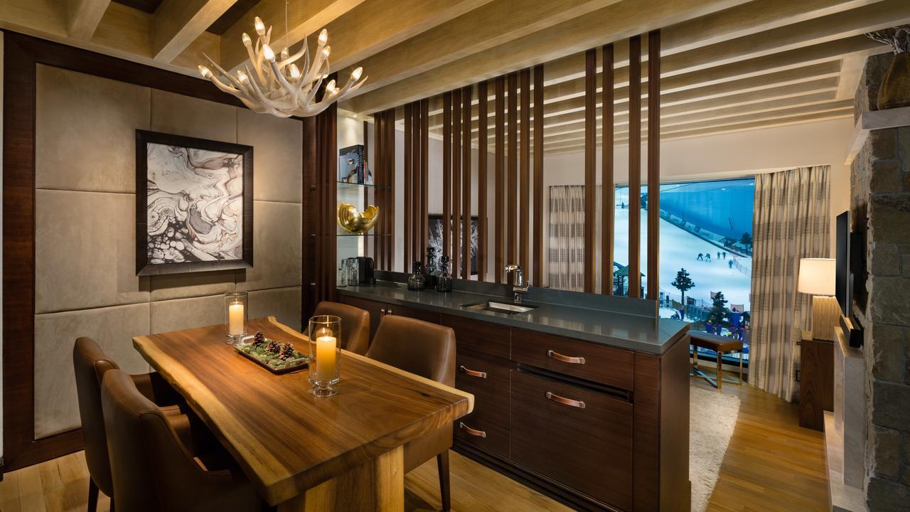 Aspen Chalets By Kempinski Hotel Mall Of The Emirates Дубай Екстер'єр фото