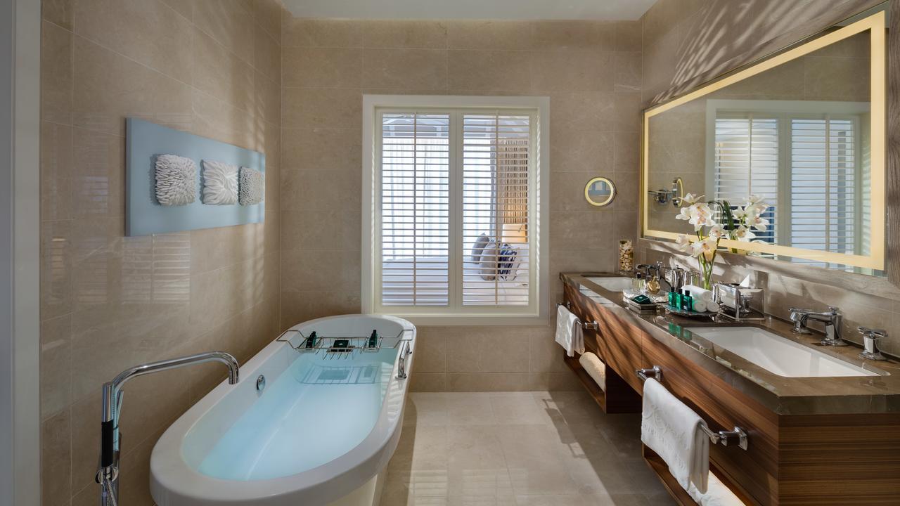 Aspen Chalets By Kempinski Hotel Mall Of The Emirates Дубай Екстер'єр фото